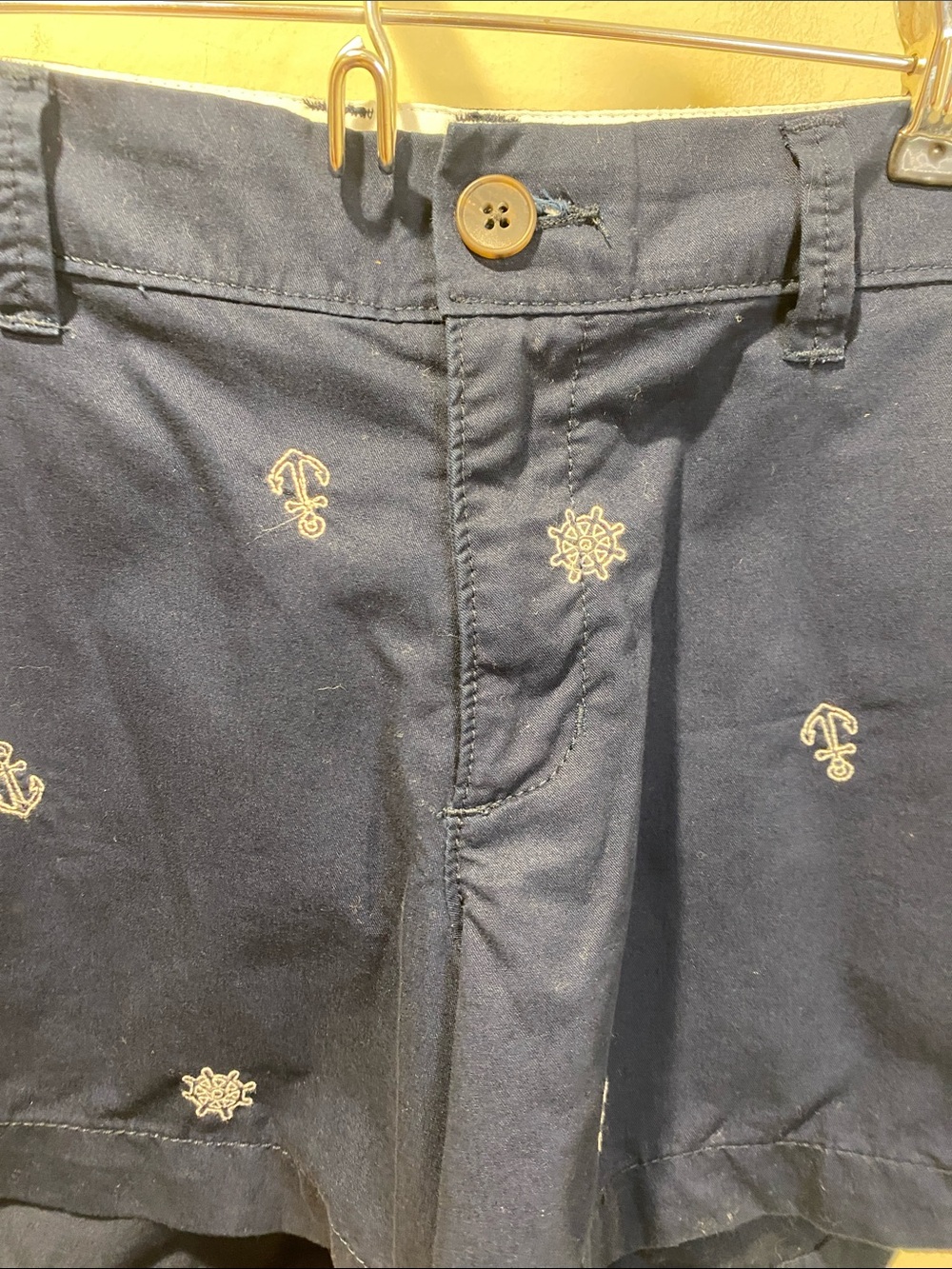 Old Navy Navy  Blue Embroidered Nautical Women’s Shorts sz 8 - Picture 3 of 7